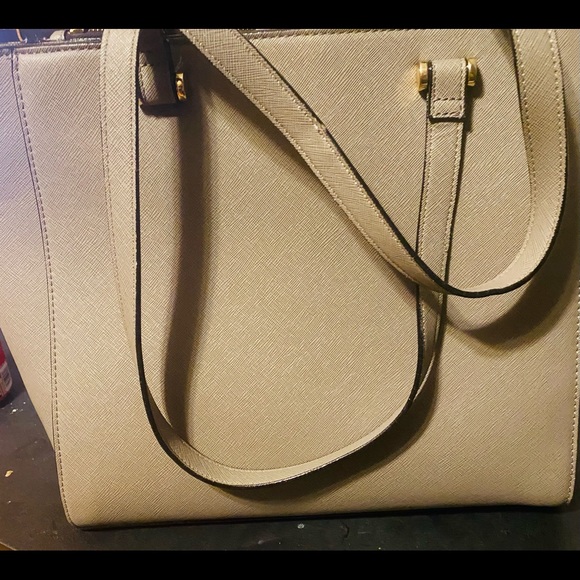 Kate Landry Lite Green (almost Gray)Faux Leather - Picture 5 of 10